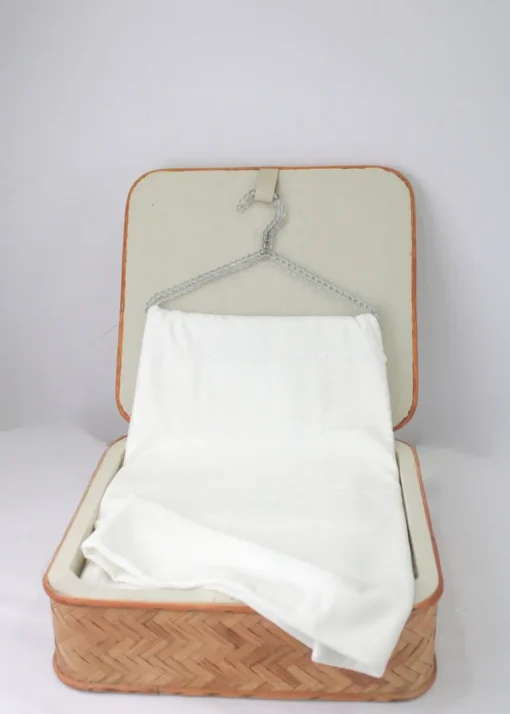 Deolinda Completo Avorio con Ricami per Neonate